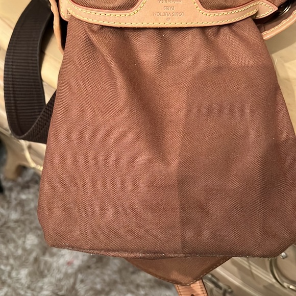 Louis Vuitton authentic backpack. Amazing condition. - Picture 14 of 15